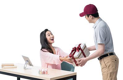 7月Epic喜加一压轴游戏提前泄露：《军团战争TD2》